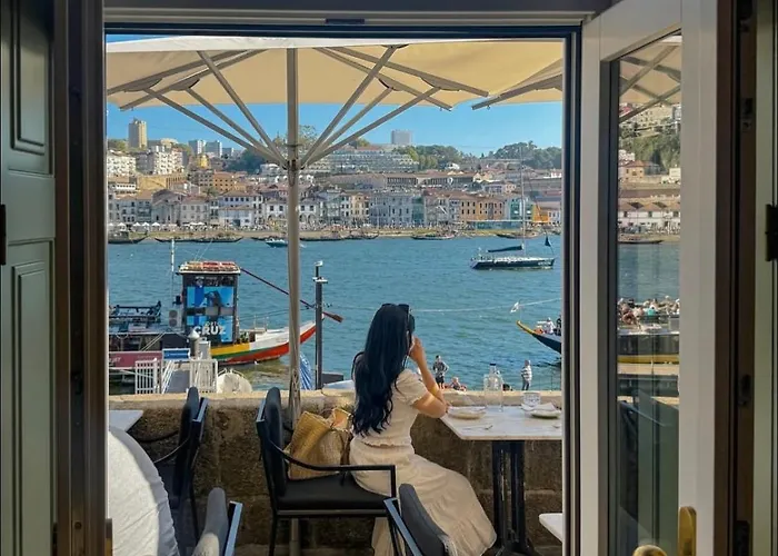 - - 2 Apartman Porto