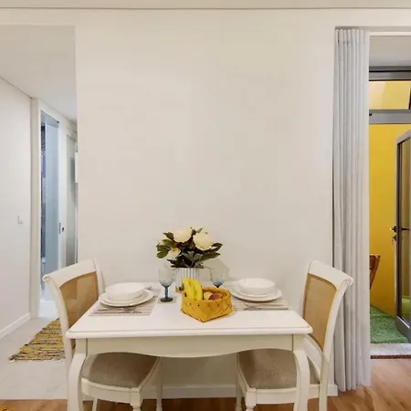 Apartment - - 2 *