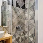Апартаменты - - 2 *