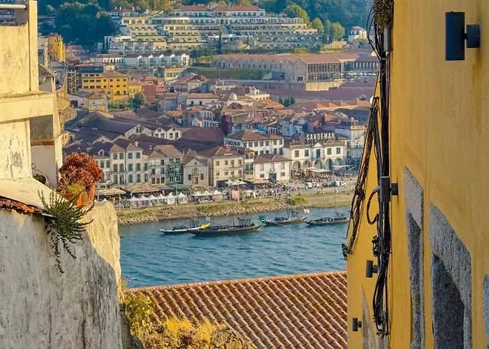 - - 2 Lejlighed Porto